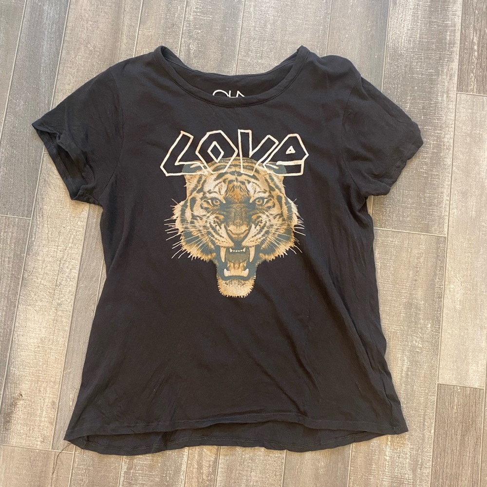 Chaser tee